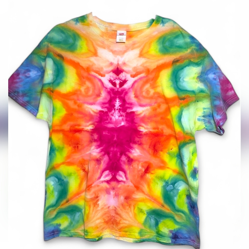 XL Tie Dye tee